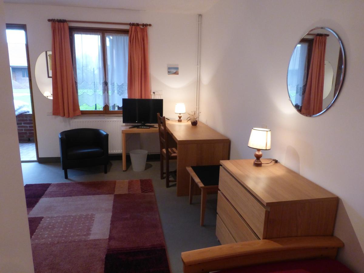 Hotel Les Charmilles De Mormal Landrecies Cameră foto
