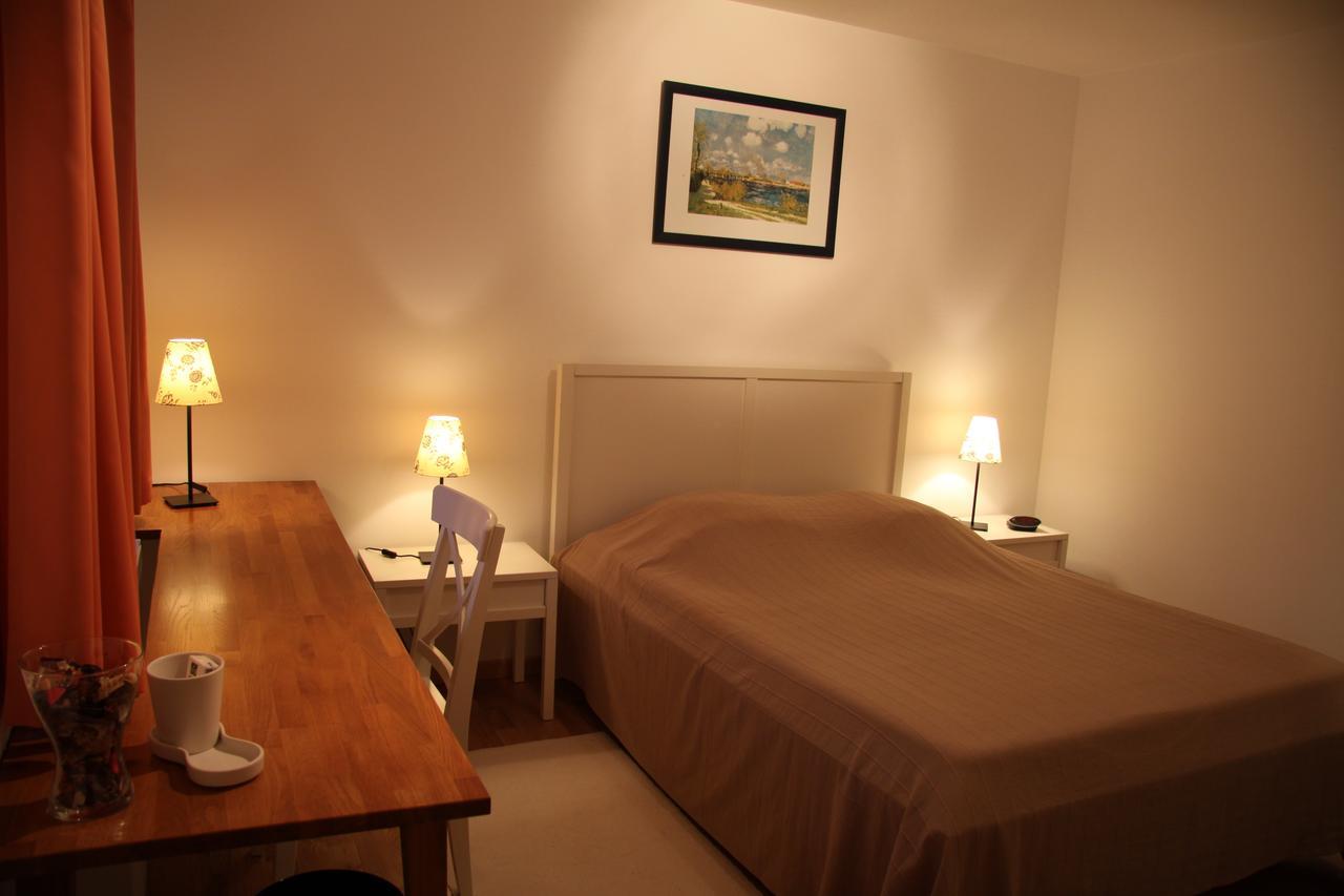 Hotel Les Charmilles De Mormal Landrecies Cameră foto