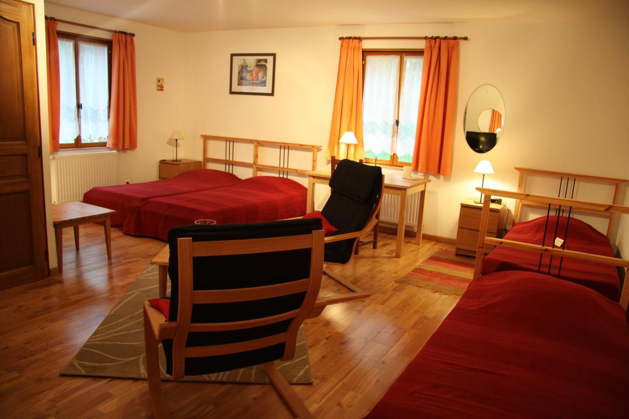 Hotel Les Charmilles De Mormal Landrecies Cameră foto